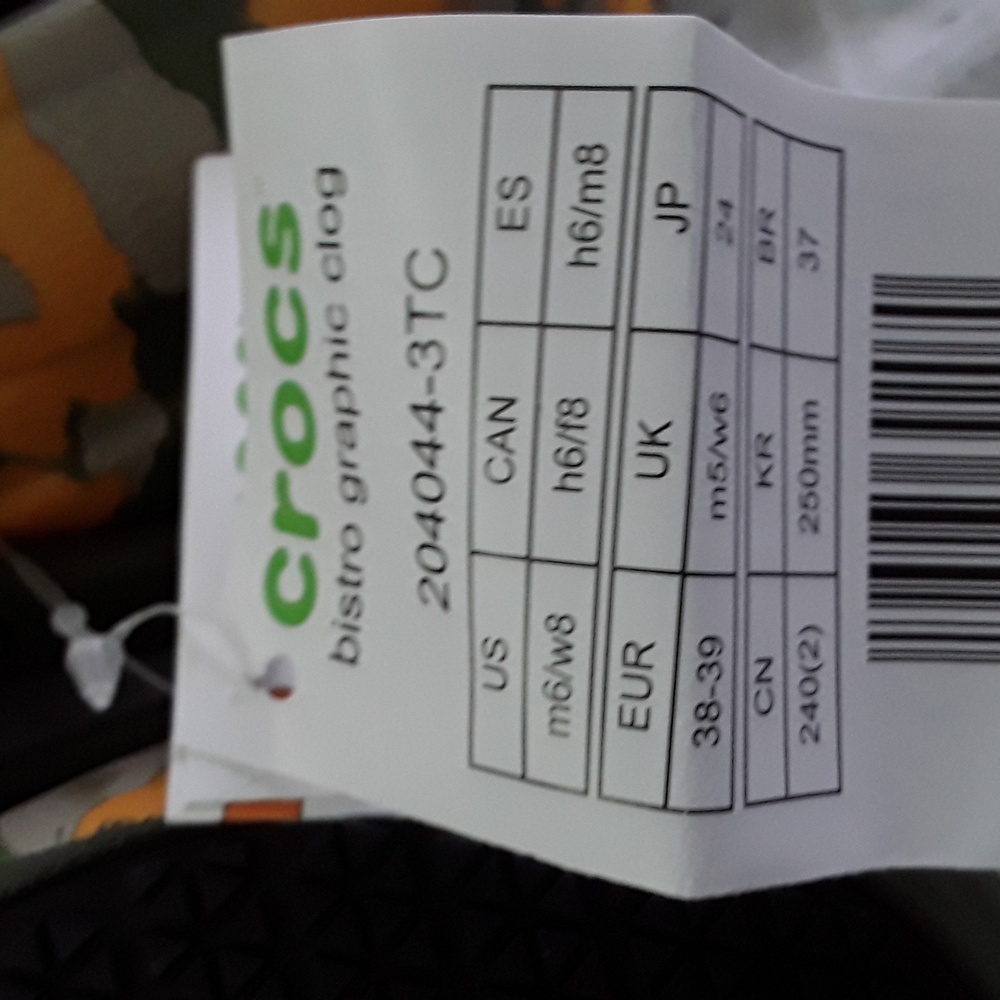NWT CROCS - Picture 3 of 4
